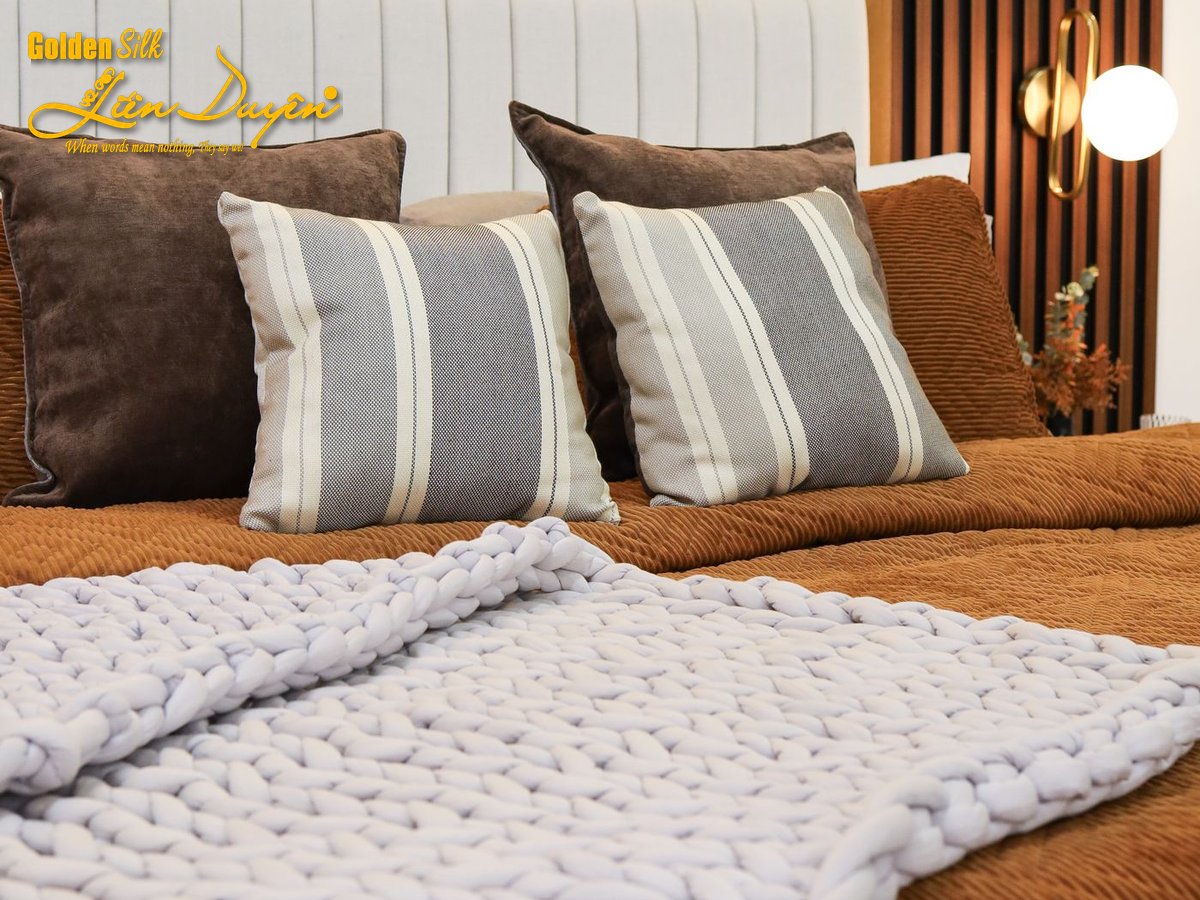 Bộ Chăn Ga Gối Khách Sạn 2 Sao – Vải CVC - GoldenSilk - ảnh 4 Bộ Chăn Ga Gối Khách Sạn 2 Sao – Vải CVC - GoldenSilk - ảnh 4
